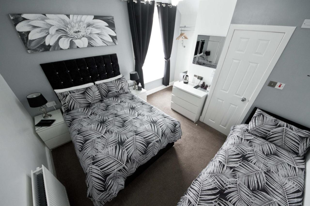 Rossall House , For Families & Couples Blackpool Exteriör bild