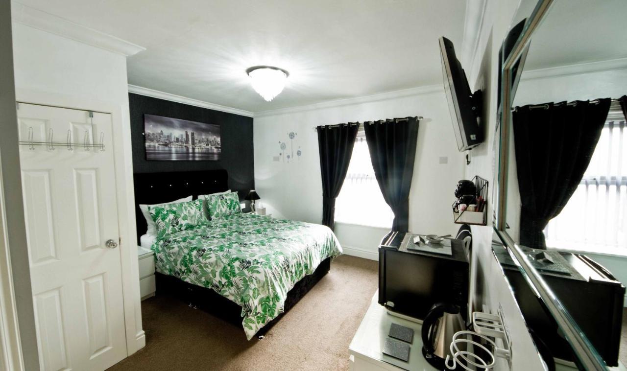 Rossall House , For Families & Couples Blackpool Exteriör bild